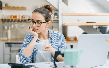 徹底比較 大学生におすすめのファンデーション10選 メイクアップ