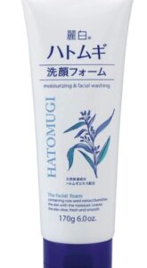 【口コミ】ヒリヒリする？ハトムギ洗顔フォームの評判から塗り方まで徹底解説！！