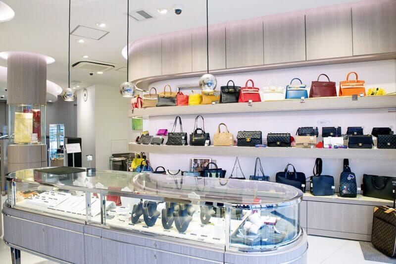 画像に alt 属性が指定されていません。ファイル名: about-thegold-6.jpg